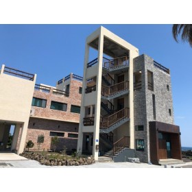 바람에 스치운다