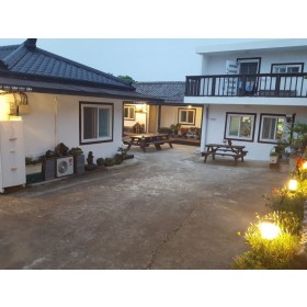 구름안 게스트하우스