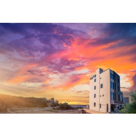 강릉 에즈풀앤스파펜션