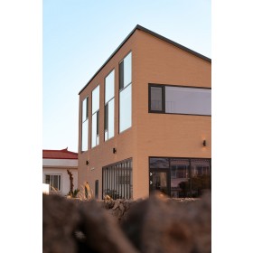 보로스름: 스테이더몽 2호점