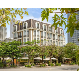 Brilliant Majestic Hotel