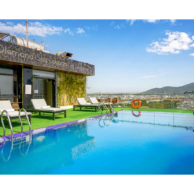 다이아몬드 비치 호텔