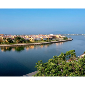 베이 리조트 호이 안