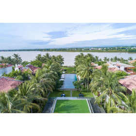 빈 훙 에메랄드 리조트