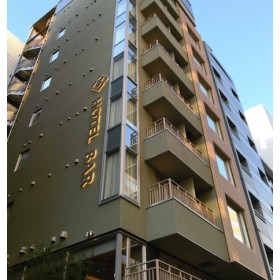 호텔 바 그랜셔스 베티