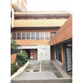 신주쿠 스카이 캡슐