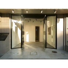 더 마이크로 뮤지엄 호스텔 아오야마