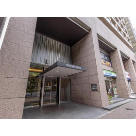 도큐스테이 요츠야 - 신주쿠